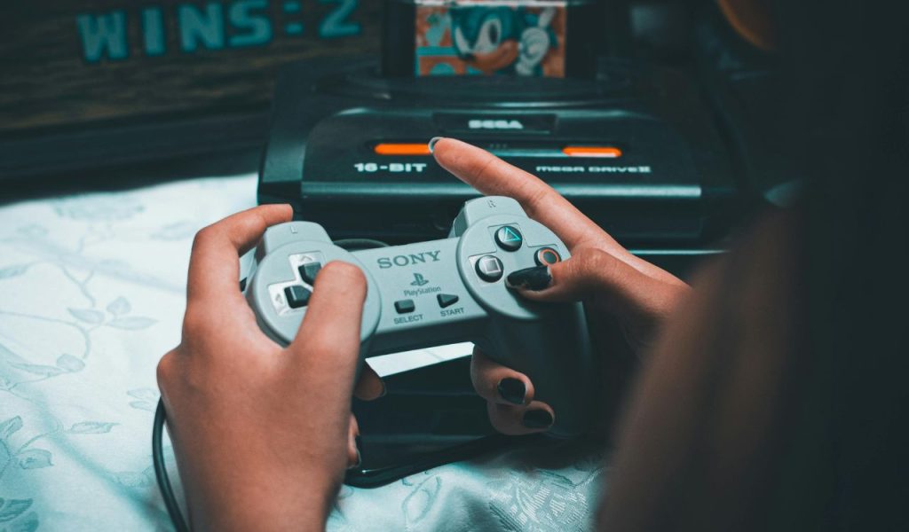 Playing Games Based Entirely on Box Art